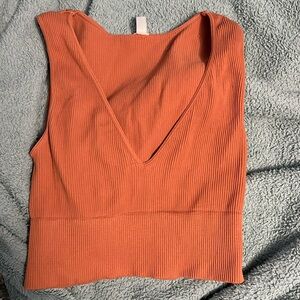 Cute Burnt Orange Cropped Tank! Size : S/M